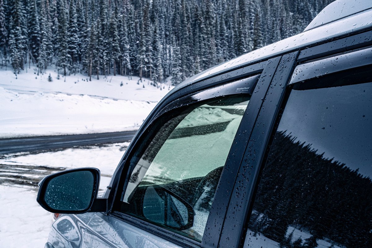weathertechca's tweet photo. Ready for any weather condition.
#WeatherTechCanada #HoodProtector #SideWindowDeflectors #BumpStepXL https://t.co/dGihbwBEof