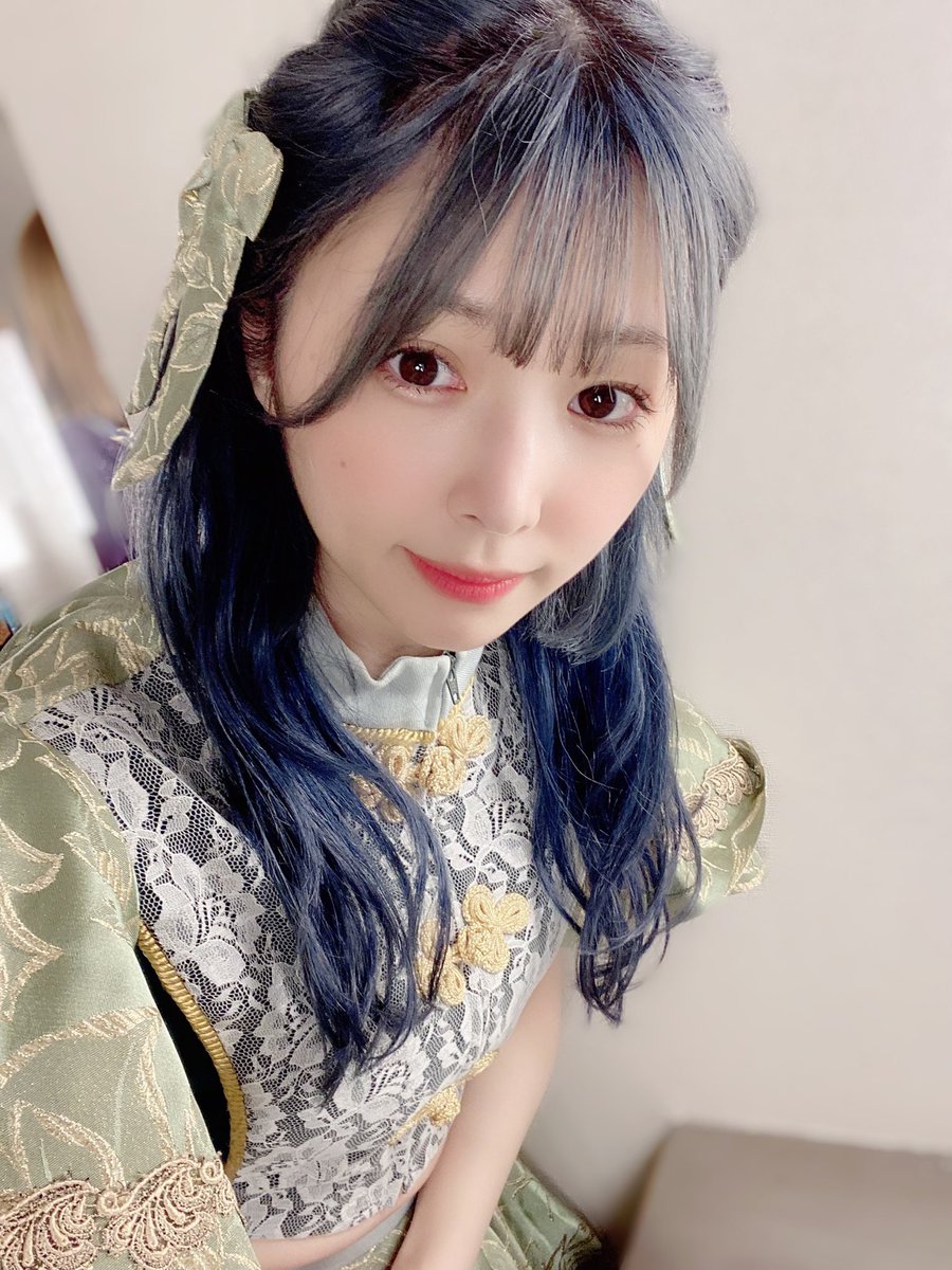 gontanakaya8850's tweet photo. 今年も去年とさして
変わらんカワイイ女の
子と格好良いロック
バンドとご機嫌な
映画とか作る人達と
萌え滾る絵を描く
絵師さん達の為に
生きて行きます😎
#大場はるか
#ナナランド
#Ulon
#GIFT
#井口昇
#伊藤健太郎
#茉崎ミユキ
#プロペラプロンプト https://t.co/stWpMLAqhJ