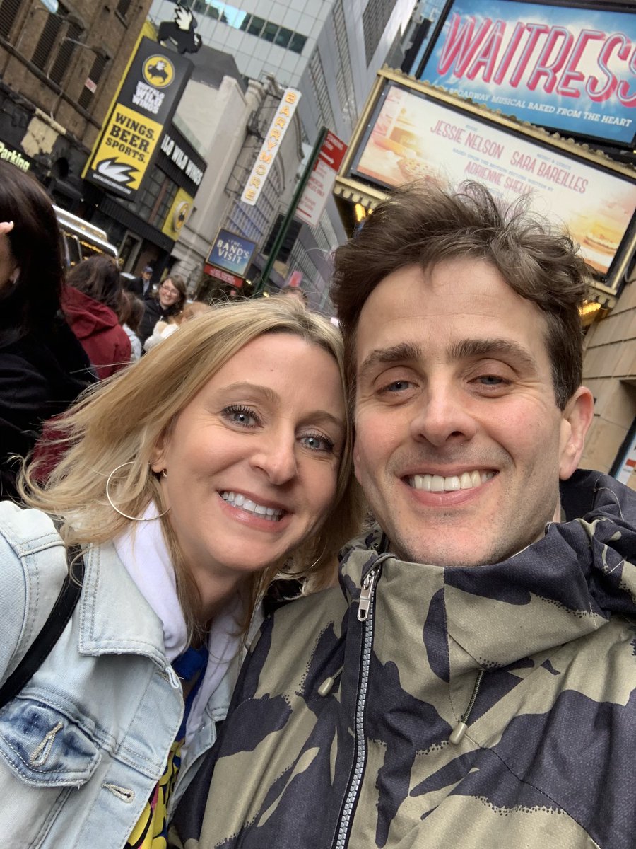 Happy Birthday <a href="/joeymcintyre/">Joey McIntyre</a> Hope you have an amazing day! 🥳🎂🎈
