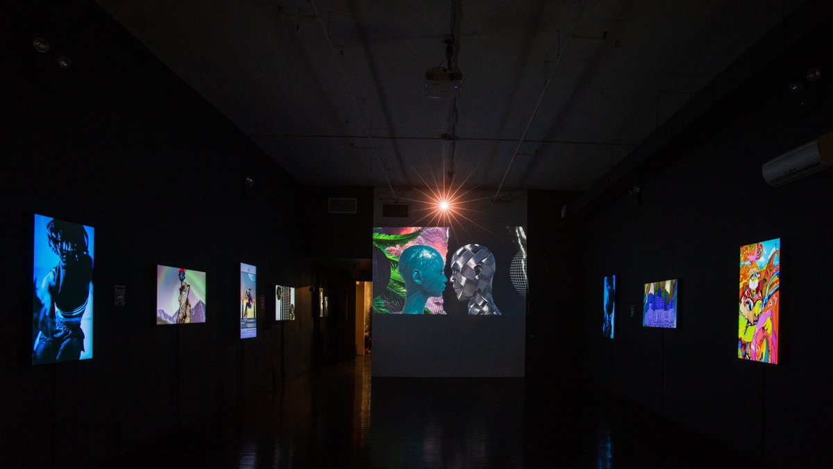 zak_krevitt's tweet photo. The thing I am most proud of in 2021 is producing #TheDigitalDiaspora w/ @towards_utopia  @herstoryDAO and @withFND, curated by @dianaesinclair and exhibited at @SuperchiefNFT!  We raised over 40e with a majority going to HSD's mission to uplift Black women and NB ppl🧵 https://t.co/9RBW8TZ7nY