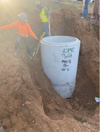 PGCCWP's tweet photo. (1 of 2) This #FeatureFriday we spotlight the underground work taking place on the Bald Hill Stream project. @D_F_construction, @bournenvironmental, #ClintonSewer, and #Soltesz are shown installing a stormwater drop connection within the floodplain. https://t.co/3n2RxoWJXc