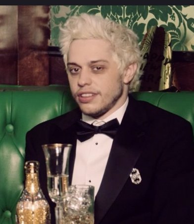 droglin's tweet photo. Pete Davidson looks like Millenial Beetlejuice. https://t.co/XMvgcya6nZ