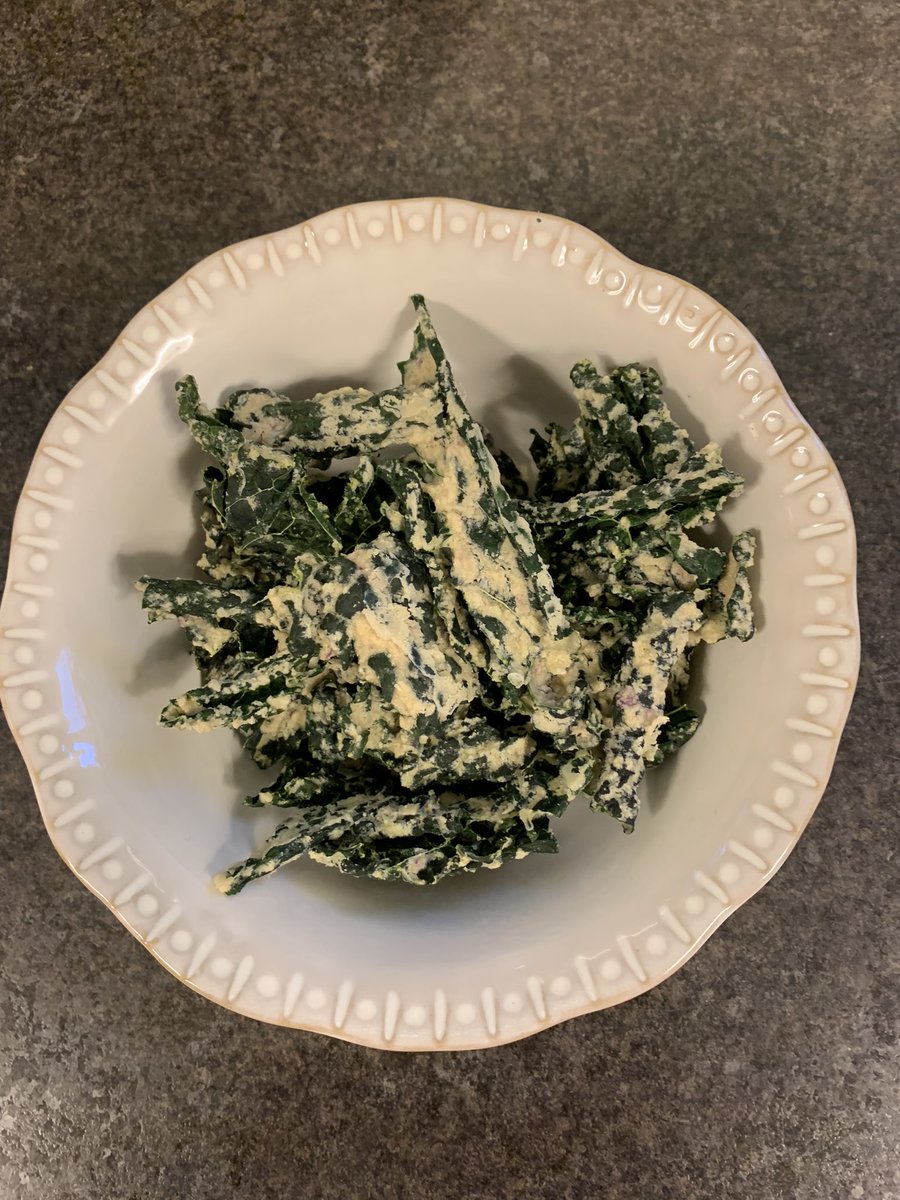 book2look.com/book/Vg2FZflJF…   Kale crisps are a great snack for a healthier New Year #Veganuary2022 <a href="/world_midwives/">International Confederation of Midwives</a> <a href="/bdafdg/">Freelance Dietitians Group</a>