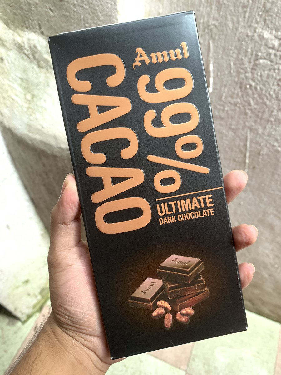KhaadyaHub's tweet photo. For the calorie conscious and true chocolate lovers 😍 ( not for fake sugary chocolate lovers😂) 
This has Zero Added Sugar. Great for giving you that kick while on extreme diet 😃

#khaadyahub #darkchocolate #bitterchocolate #chocolatelovers #ultimate https://t.co/qttn6O2cTE