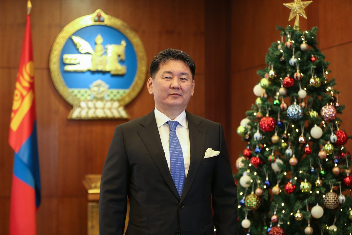 У.Хүрэлсүх: Монгол Улс ойрын 30 жилд нийгэм, эдийн засгийн хөгжлөөрөө Азидаа тэргүүлэх боломж бүрдэнэ

dnn.mn/%D1%83-%D1%85%…