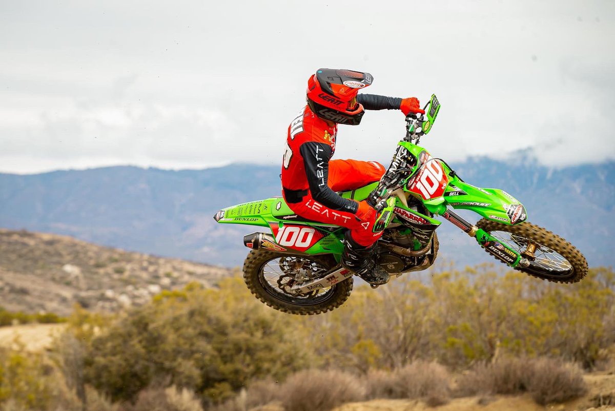 All three riders will take on the best in the WORCS and NGPC championships aboard their Kawasaki KX450X race bikes.
#TeamGreen #Kawasaki #RaceKX