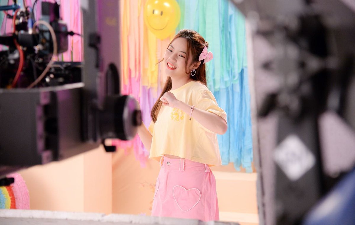 Saturnaliaday48's tweet photo. [Bye bye 2021~❤️]

(ﾉ◕ヮ◕)ﾉ*:･ﾟ✧

ดูรูปอื่นๆเพิ่มเติมและติดตามซัทจังได้ที่ --->
FB: https://t.co/EO1a3JKPJy
IG: https://t.co/4AjBAf6Epf

#SatchanBNK48
#BNK48
#FriendlySaturn https://t.co/S6iu9ygmLf