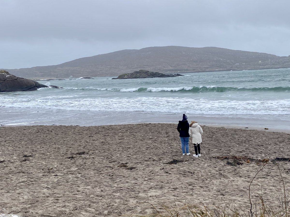 No sun but still a beautiful day at #derrynanebeach #caherdaniel #mollsgap #ladiesview