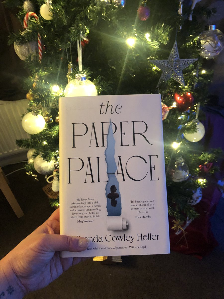 BookreviewsKels's tweet image. I thought ALL my books from Waterstones were on the way 😂 I only received this one. Very excited. #bookpost #bookdelivery #thepaperpalace #booktwt