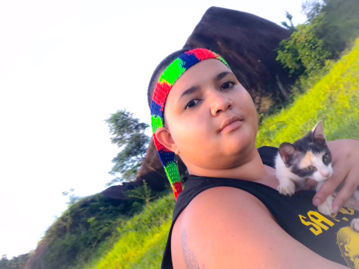maybimxk's tweet photo. Na pequena pausa que a chuva nos deu, fui ao alto mata fortalecer-me. Mai xexka! 🏹
#INDIGENOUS #Bahia #MinasGerais #Indigenasdobrasil #Maxakali #SOSMaxakali #natureza #chuvaintensa https://t.co/EczPu6orsT