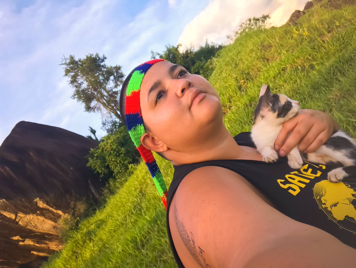 maybimxk's tweet photo. Na pequena pausa que a chuva nos deu, fui ao alto mata fortalecer-me. Mai xexka! 🏹
#INDIGENOUS #Bahia #MinasGerais #Indigenasdobrasil #Maxakali #SOSMaxakali #natureza #chuvaintensa https://t.co/EczPu6orsT