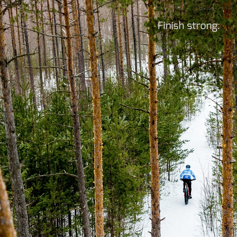 Last chance to ride out 2021 today. Finish the year strong - and don't let a little ❄️ get in your way.

#sqlab #ergonomics #ergonomicsolutions #bikesaddles #ridepainfree #winterbiking #lifebehindbars #getoutsideandplay #cyclinglife #cyclingaddict #bikelove