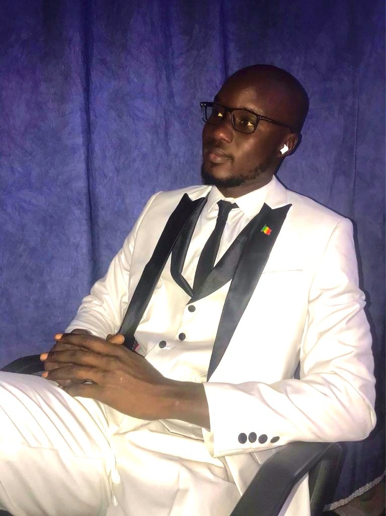 L'année tire à sa fin, c'est super important de faire un point sur ses avancées, savourer ses petites victoires et au besoin faire des ajustements nécessaires pour mieux répartir...👋🏽
May this New Year bring lot of Success and sound Health.