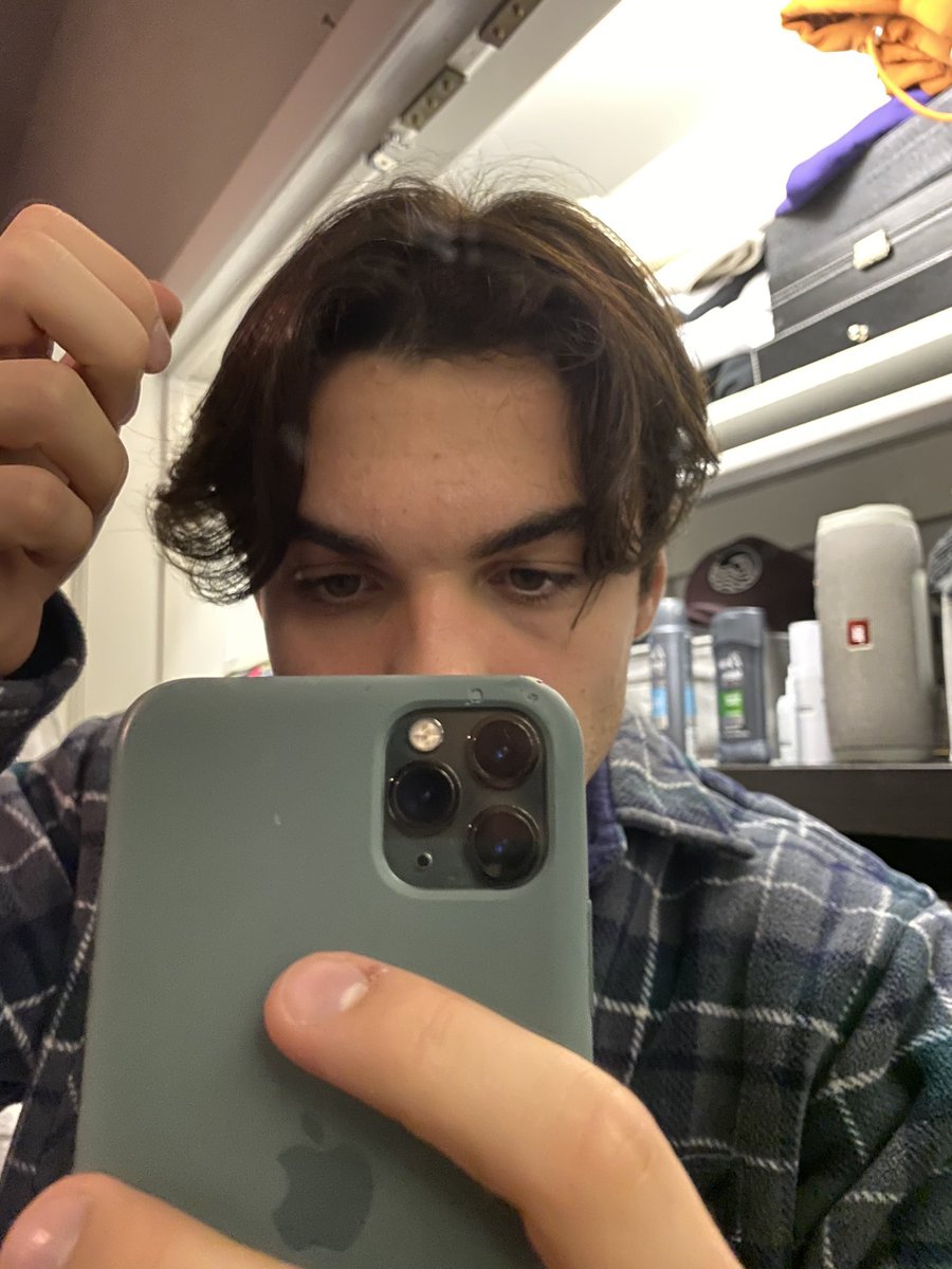 OVOGRAY's tweet photo. If he would just tweet “hi” I’d be happy https://t.co/Mk74Y8Cv3u