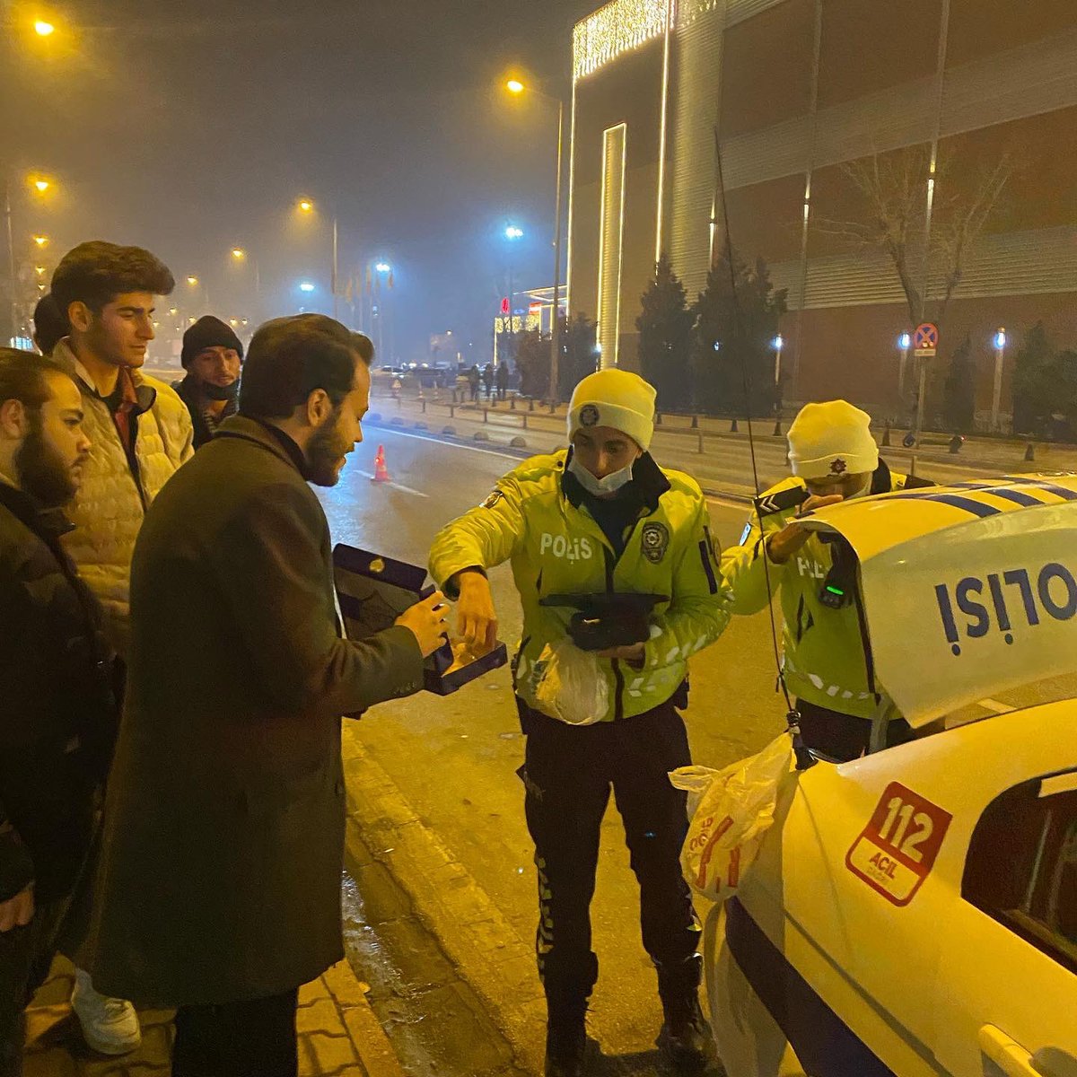 akgenclikkonya_'s tweet image. Anlık😎

Son dakikana kadar çalıştığımızdan gittiğini fark edemedik 2021 :)

#2022NewYear