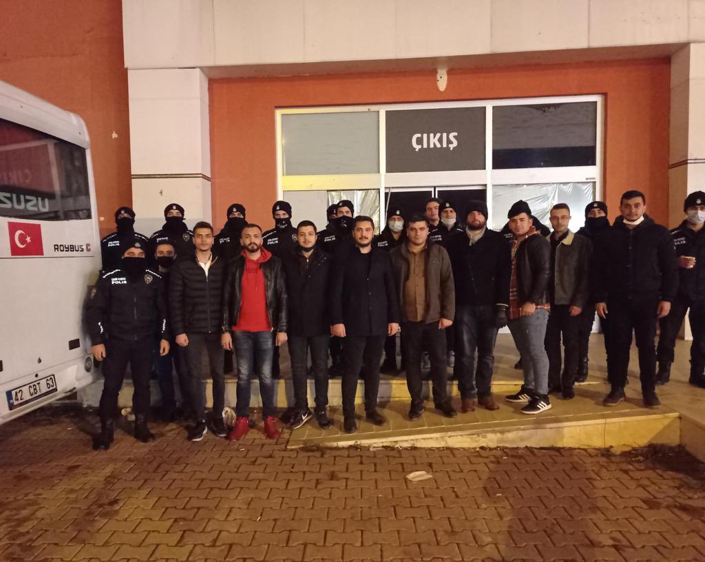 akgenclikkonya_'s tweet image. Anlık😎

Son dakikana kadar çalıştığımızdan gittiğini fark edemedik 2021 :)

#2022NewYear