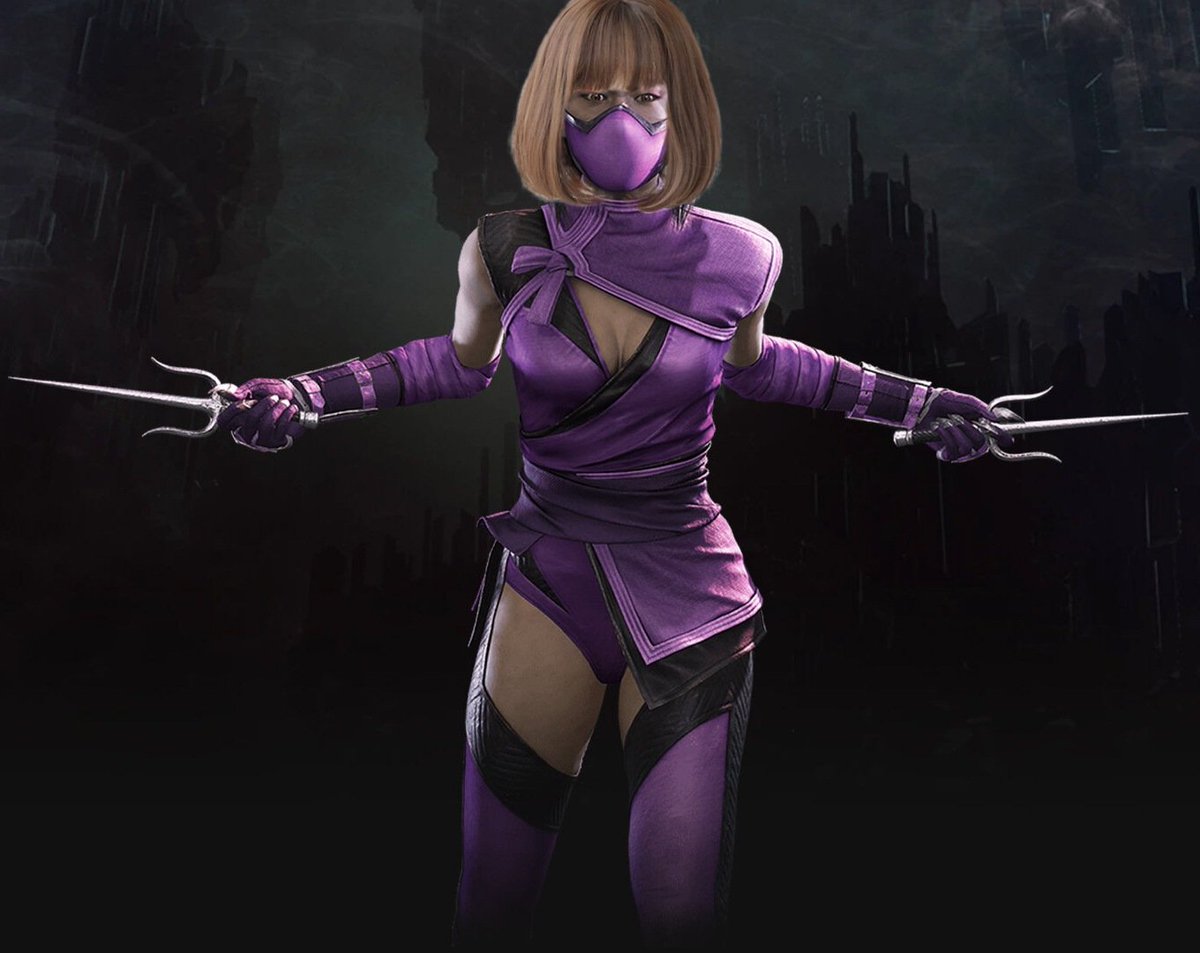 KahnLeena's tweet photo. Felt like joining the trend yass she slayin. Credit if you repost btw ๐
#Mileena #HairEdit #Kareena https://t.co/TpEd3sF7Hz