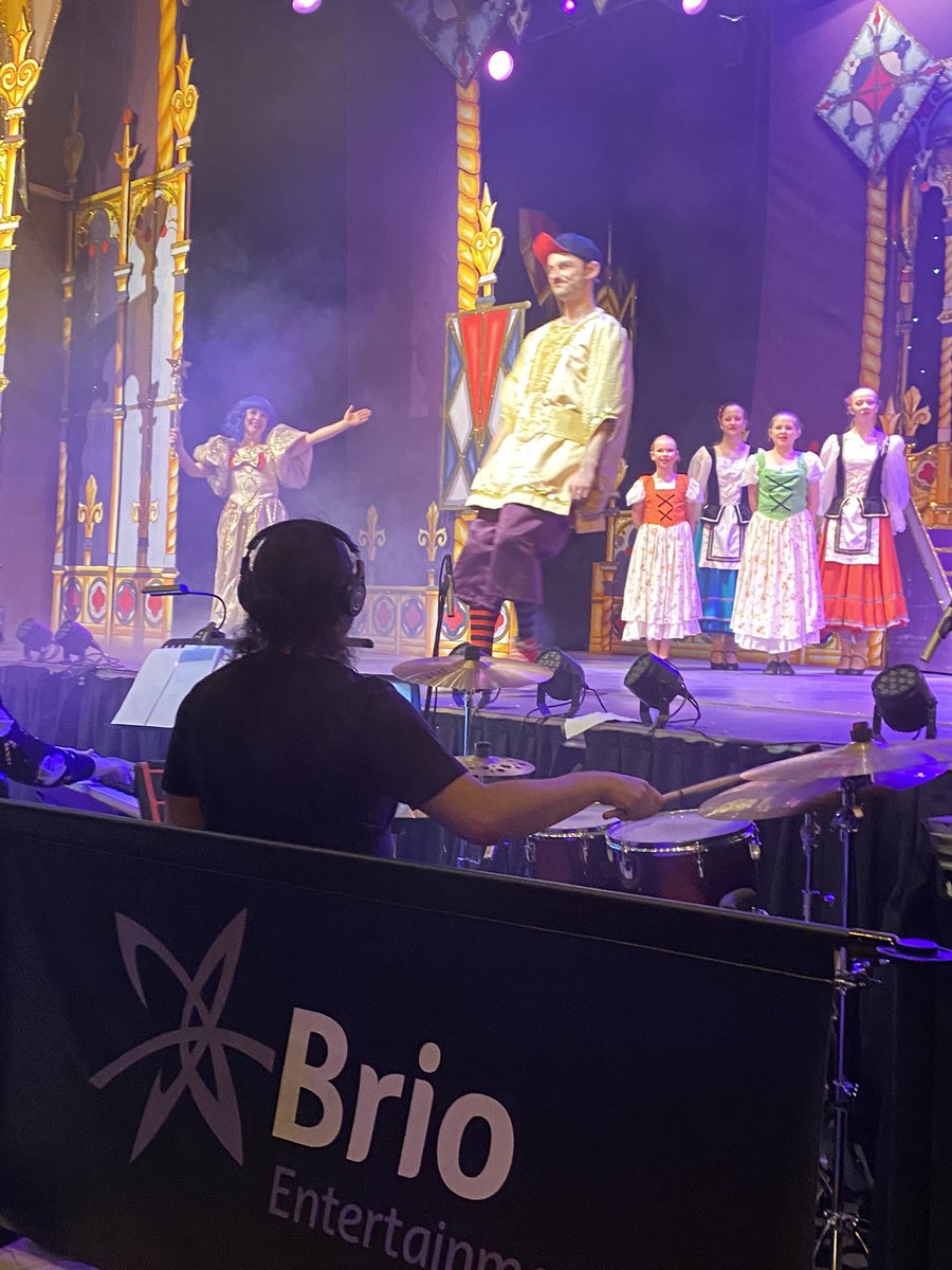 Bifolds Plus tweet media