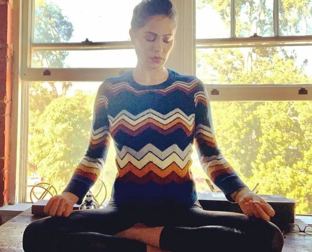 Happy New Year! 🥂 May 2022 bring you health, joy, and peace.  Thank you for your support during the past several years. #happynewyear #2022 #newbeginnings❤️ #movingon