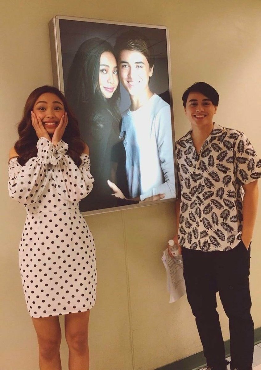 SaranghaeMW's tweet photo. 6/6...
Happy New Year 🎉 ulit @MaymayEntrata07 @Barber_Edward_ &amp; Fanmily!! Praying that 2022 is a year full of blessings, love &amp; good health!! Sana happy tayo palagi &amp; if we go through moments of sadness, praying they're short. Laban lang!! 🙏🏻
LabLabyu all so much!! ❤

#MayWard https://t.co/VMtTiCYvxG