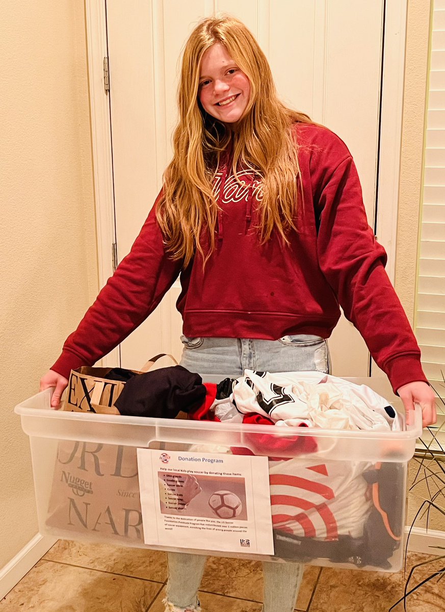 AubreyMcLin's tweet photo. A big shoutout and thank you to Josh Reese and Performance 22 for helping me collect items for the U.S. Soccer Foundation Passback program! Always so humbled and amazed by my community’s kindness! #USSoccerFederation #Passback #community #communitykindness #kindsum #GiveBack https://t.co/568yPoy1TN
