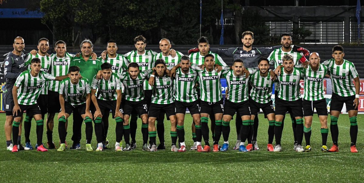 bochasantin22's tweet photo. @RacingClubUru feliz 2022 https://t.co/JKB7gEPy34