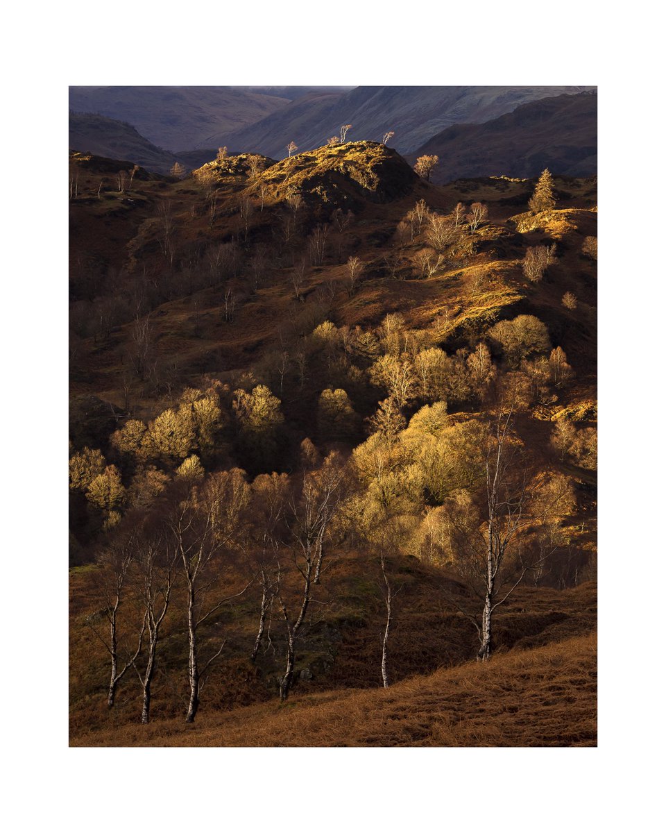 PhotographyDove's tweet photo. The last shot of 2021. All the best for 2022 twitterers 🥂🍻
#LakeDistrict #lastdayof2021 #landscapephotography https://t.co/jlqP94xM1O