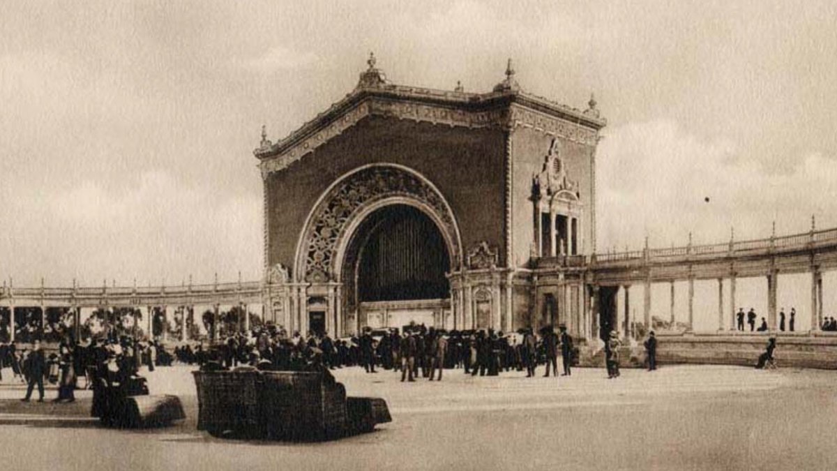 Today is our 107th Birthday! Did you know, this first-of-its-kind organ designed to play for an outdoor audience has been amazing music-lovers since December 31, 1914? Head to our website through the link in our bio and click on the "History" button to learn more!