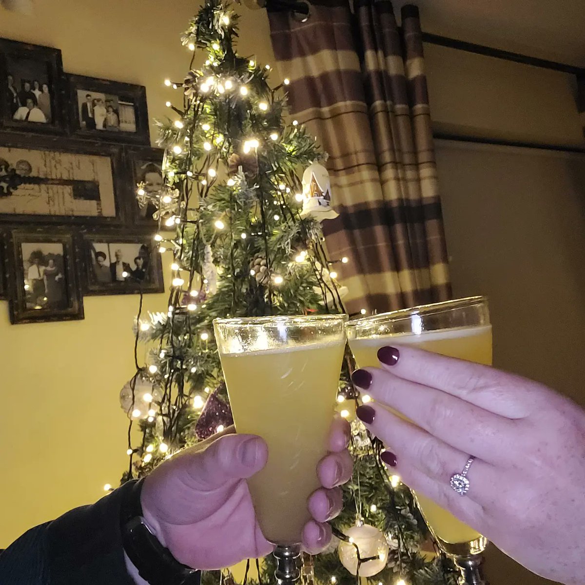 maryballyfore's tweet photo. This day next year this Miss, will be a Mrs!!! 
Wishing all our family, friends and especially my followers a wonderful 2022. 
May all your dreams and and wishes come true. I know mine have 😍
Here's to a brighter New Year for one and all
Let the countdown begin! https://t.co/pDIJza32Xb
