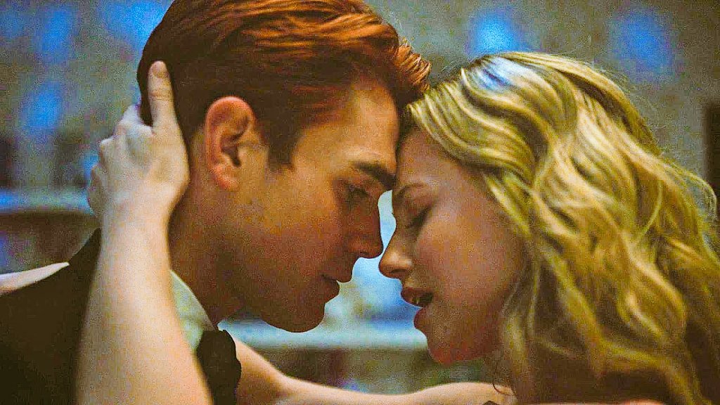 marlambily's tweet photo. Riverdale's IT couple and one of the best ships in tv history..Their chemistry is unmatched
#Barchie https://t.co/ncS2YGCTQY