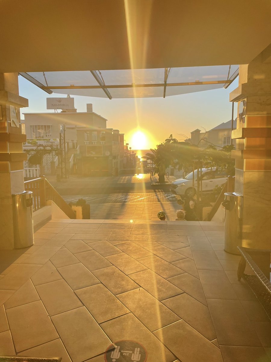 Claudia García (@claudiagmorell) on Twitter photo Amazing New Year’s Eve sunset today #RoyalSunsetBeachClub Thank you for an amazing 2021! 🤩 @LauraG_RM @MinervaRSB @EmmaJrsb <a href="/Ruth_RSBC/">Ruth McGowan</a> @Marga_RSBC @JesusG_RSBC @MercisRSBC @Jorge_RSB Amazing New Year’s Eve sunset today #RoyalSunsetBeachClub Thank you for an amazing 2021! 🤩 @LauraG_RM @MinervaRSB @EmmaJrsb <a href="/Ruth_RSBC/">Ruth McGowan</a> @Marga_RSBC @JesusG_RSBC @MercisRSBC @Jorge_RSB