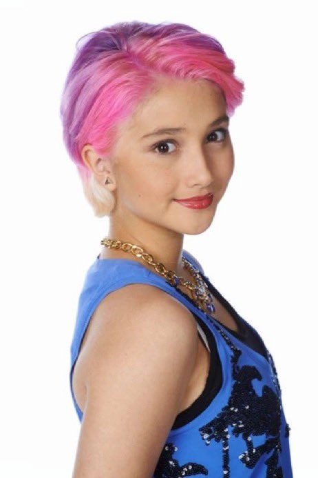 Todays colored hair character is Lola Pacini from Degrassi: Next Class