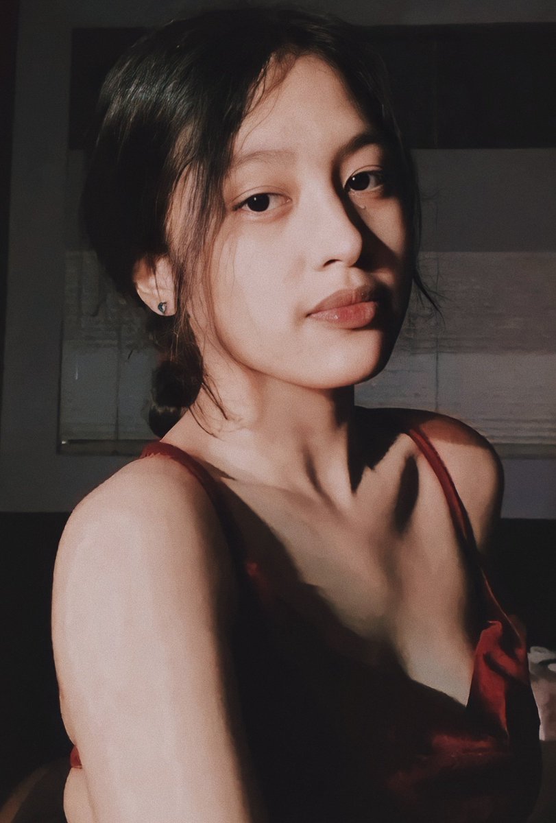 abyrue_'s tweet photo. bye 2021 😎 https://t.co/6tfN7Ap3pP
