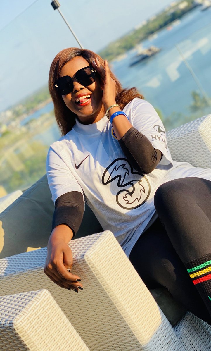 MissChelsea1221's tweet photo. Shukran Wateja wangu kwa sapoti 2021,Nawapenda🥰

Asante mloRetweet,like,kucomment na kunifollow,pasi kujal mnanifahamu au lah,NAWAPENDA🥰

Thank U sn ⁦@itzjacton⁩ ⁦@kisikisir⁩ ⁦@MijuLee_Tz⁩  ⁦@PresenterNoah⁩ ⁦@Eric_Bernard94⁩ 

HAPPY NEW YEAR ALL❤ https://t.co/bRV6TYDxfS