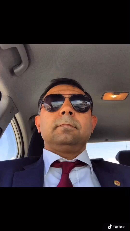 Yeni yılınızı en içten dileklerimle kutlar, 2022 yılının siz ve sevdikleriniz için sağlıklı,mutlu ve huzurlu bir yıl olmasını dilerim.(Mehmet Acar)