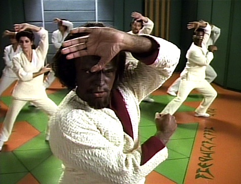 WarpedTrek's tweet photo. It's New Year's Eve on an ALL NEW WARPED and we're drinking Champers and watching CLUES, darlings! This episode has it all: Whoopi! Arnold! Tai chi! And of course, Florida Man! LISTEN NOW!

LINK: https://t.co/ztAQeFcCBV

#StarTrekTNG #warped #podcast https://t.co/db2aIghg4N