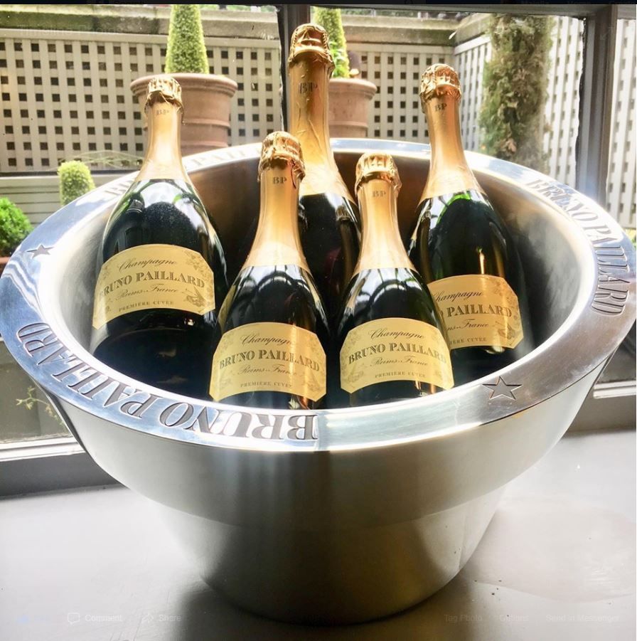 Wishing you all a very Happy New Year, delighted to announce our intention to reopen Friday, 7th January from midday.  Really looking forward to welcoming our guests through our doors for fine food, wine, and company