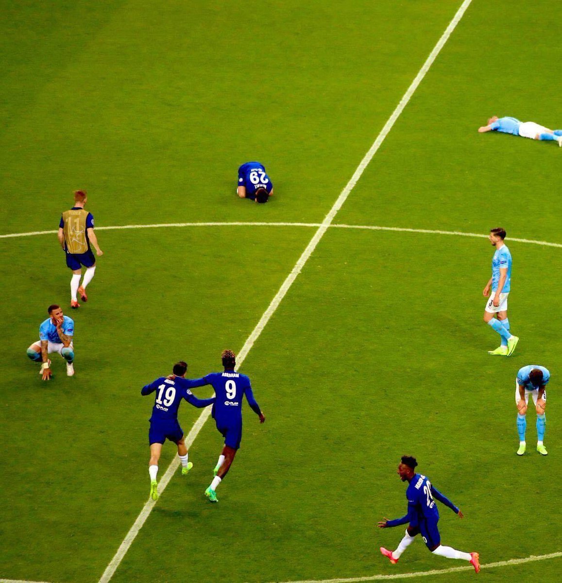 We did the most without Lukaku….it’s not too late sell that busted tomorrow ffks