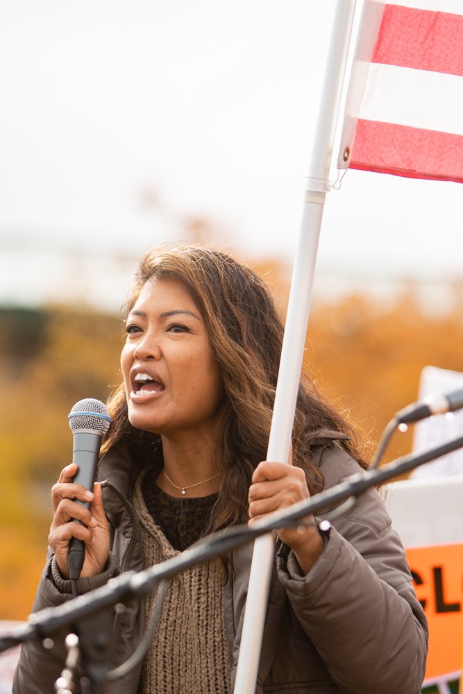 michellemalkin's tweet photo. Wishing all my true friends and allies peace, love, strength, and renewed faith in 2022 that good will prevail over evil. #NewYearsEve https://t.co/TpZrplagX2
