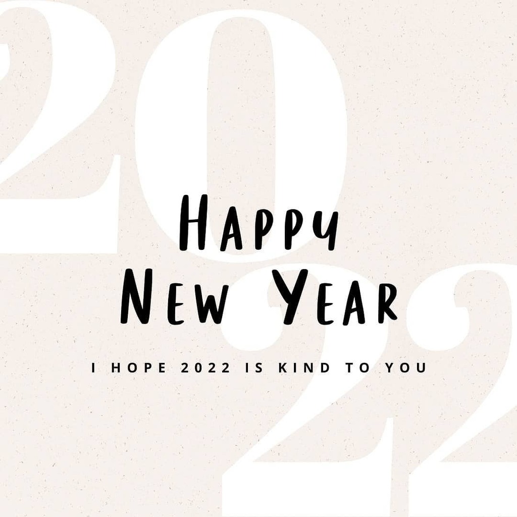 ellaandbea's tweet photo. Hello all, 

I just want to wish you all a Happy New Year. 

I hope 2022 is kind to you. 

I apologise for my silence, I have been struggling a great deal losing my Dad, I've hit a very dark place which I need to ride out. I cannot focus on work or even … https://t.co/RJsjBV7mJ2 https://t.co/RMgUOs5TY5