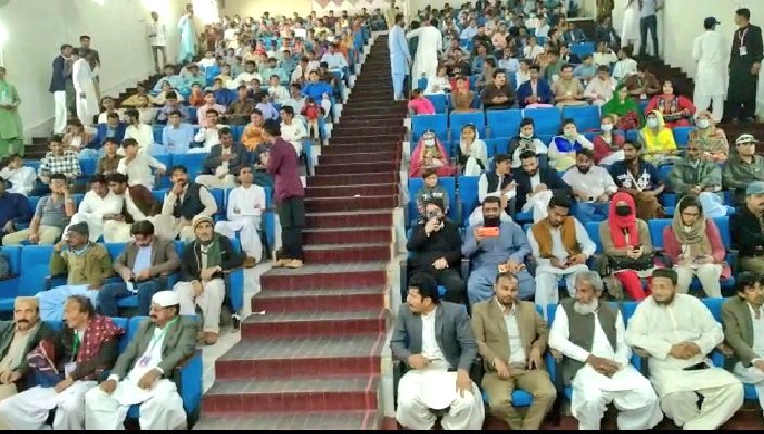 NandlalMalhi's tweet photo. Inaugurated Three Day Marvi Jo Melo &amp; Thar Literature Festival and Addressed Presidential Thar Conference organized by Thar Arts Council at #SMBB Complex Mithi. Marvi was a great character of Sindh, we are proud of her great role of Marvi patriot.
@BBhuttoZardari @FaryalTalpurPk https://t.co/RDxfUGXeXW