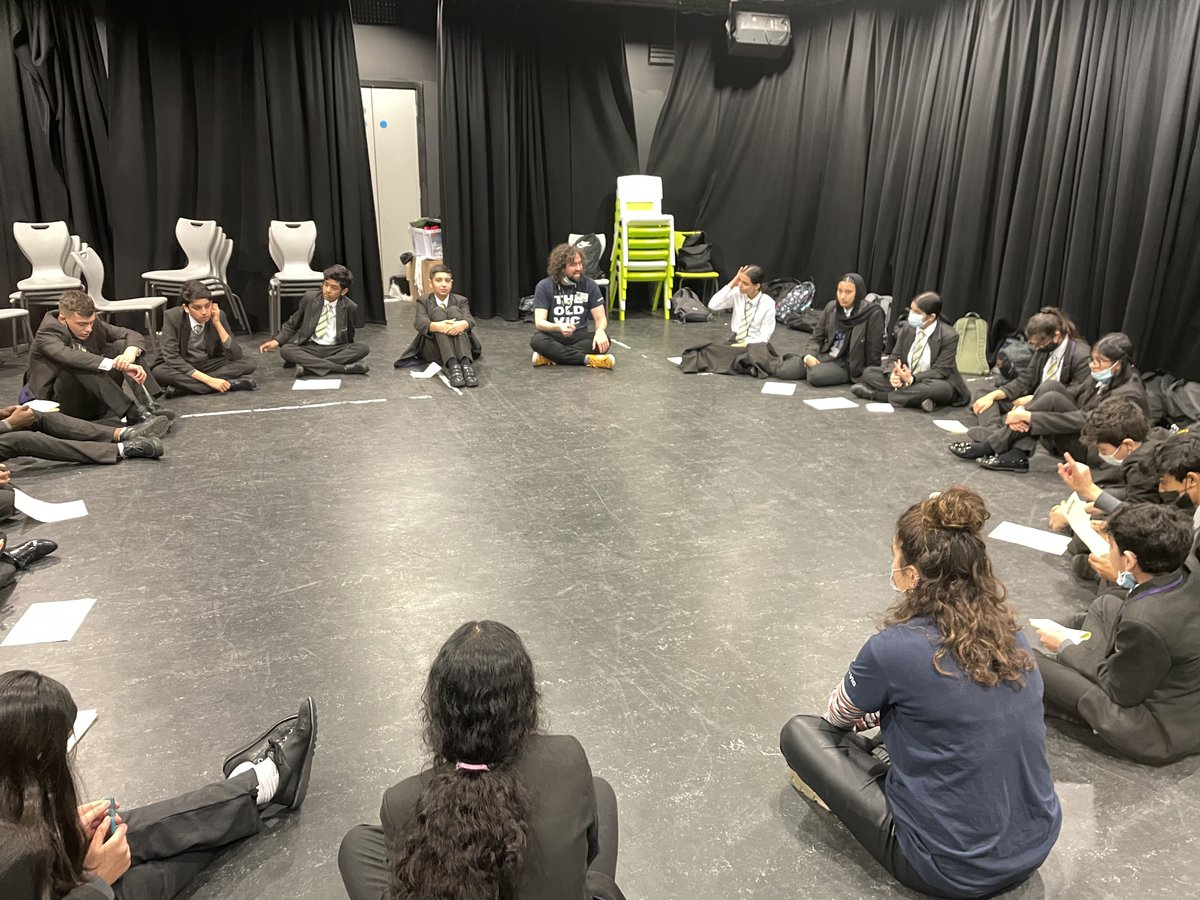 ArkIsaacNewton's tweet photo. We had a fantastic time with the @oldvictheatre during December where facilitators visited INA to conduct workshops with our Year 9 Drama students. Our students also visited the theatre for a trip to see A Christmas Carol. Thank you @oldvictheatre! #achristmascarol https://t.co/tC93i3vIBk