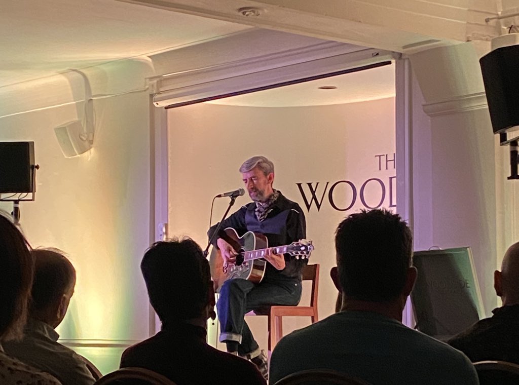 StuartD_Fife's tweet photo. Musical #Highlights2021 and indeed only gigs this year were all low-key, but all superb - @rabnoakes at @LargoArtsWeek , @richardjobson &amp; @MartMetcalfe at #theaurrie and @jamthrawn at @WoodsideVenue https://t.co/wSUzGhwbcc