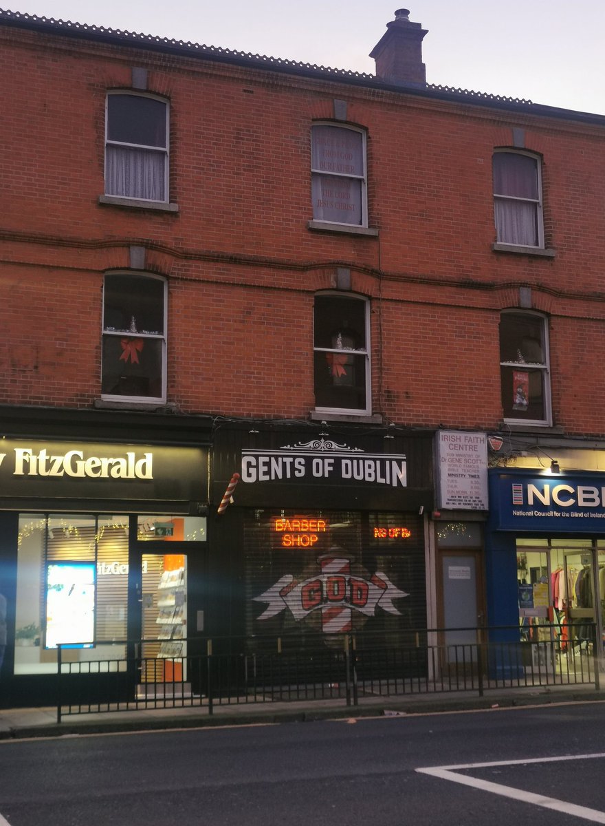 All wrapped up for 2021 on Doyles Corner 🙌✅ Big thanks to every one of you for all your custom this year, keeping our door swinging daily. Its been hard times for all but normality is in sight. Here's to better times and a prosperous 2022. Happy New Year!

The G.O.D team 🇮🇪✂️