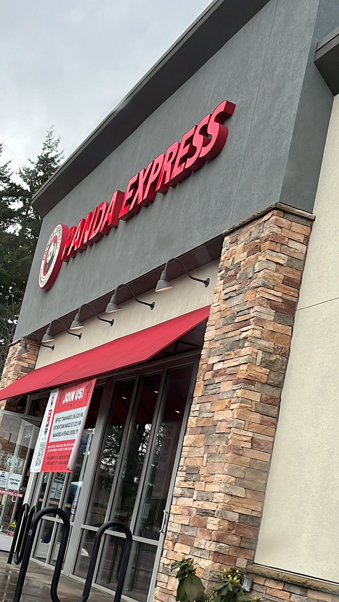 hannahjobean's tweet photo. Sometimes you just want comfort food. @PandaExpress #chronicillness https://t.co/KDyUu9D0yp