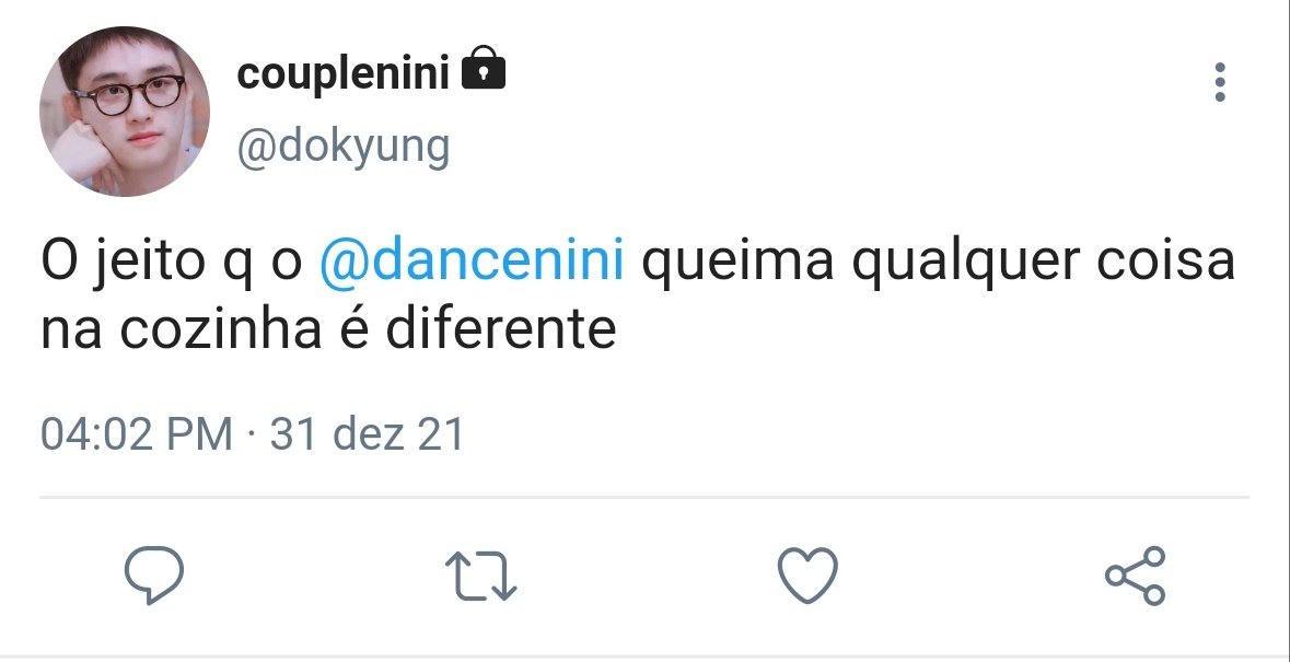 AiAikimsoo's tweet photo. KAISOO AU!
Happy New Year

Kyungsoo conseguiu correr com sua agenda e liberá-la por 4 dias, começando do dia 31/12. Queria passar esse tempo com seu Jongin, afinal, passaram 2 anos distantes quando estava servindo. Era hora de afogar seu namorado com muito amor https://t.co/B9ktTjQBmH