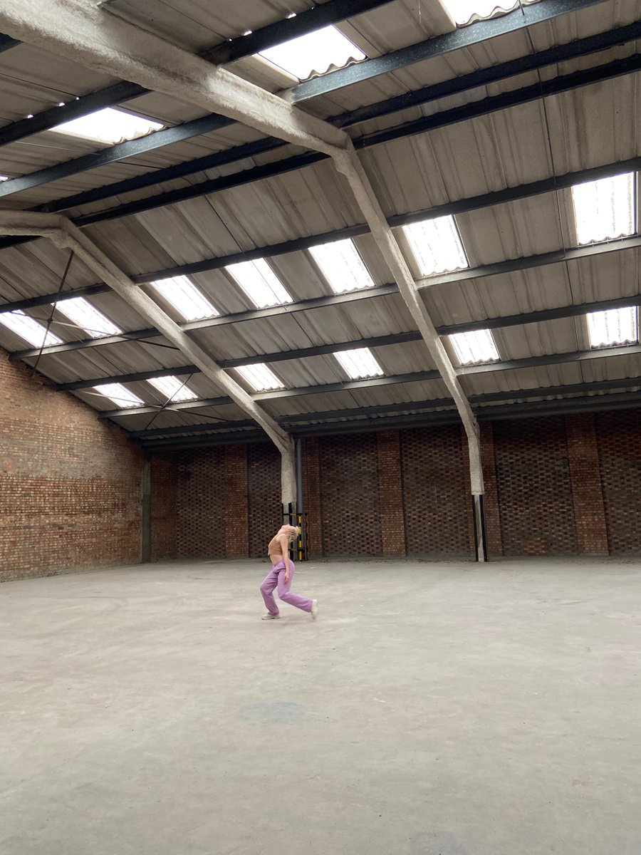 kinkseries tweet media