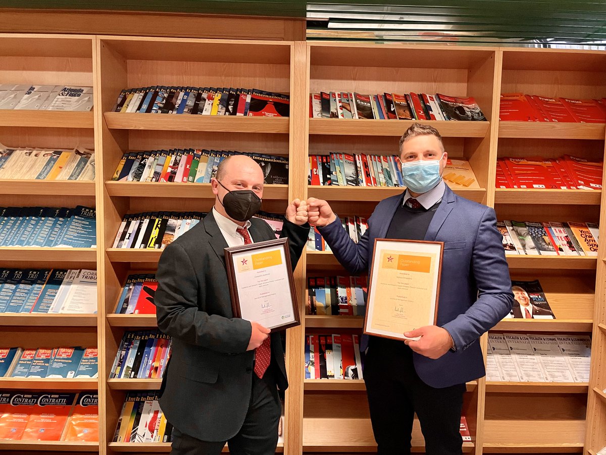 A few weeks ago we recognized Matteo Cristofaro and Gianpaolo Abatecola as authors of our <a href="/EmeraldGlobal/">Emerald Publishing</a> Literati Award 2021 'Outstanding Paper.' 🏆

👉 Check out the article: emerald.com/insight/conten… 

📸 Here are the award winners receiving their prize. 

Congratulations! 👏