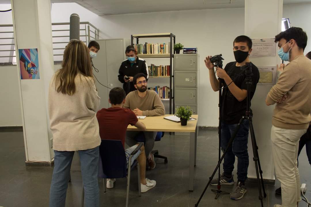 CRCVIDEOS's tweet photo. https://t.co/AjKW0NGEC5