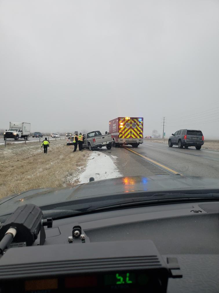 iowastatepatrol's tweet photo. I-35 between Hwy 30 &amp; Ankeny - 

We are responding to multiple crashes (10+), some with personal injuries. One involves a Captain with the @iowadot MVE. His vehicle was struck while he was assisting a motorist. Fortunately, he did not sustain any injuries. 

Please use caution! https://t.co/FdT0NiO2M8